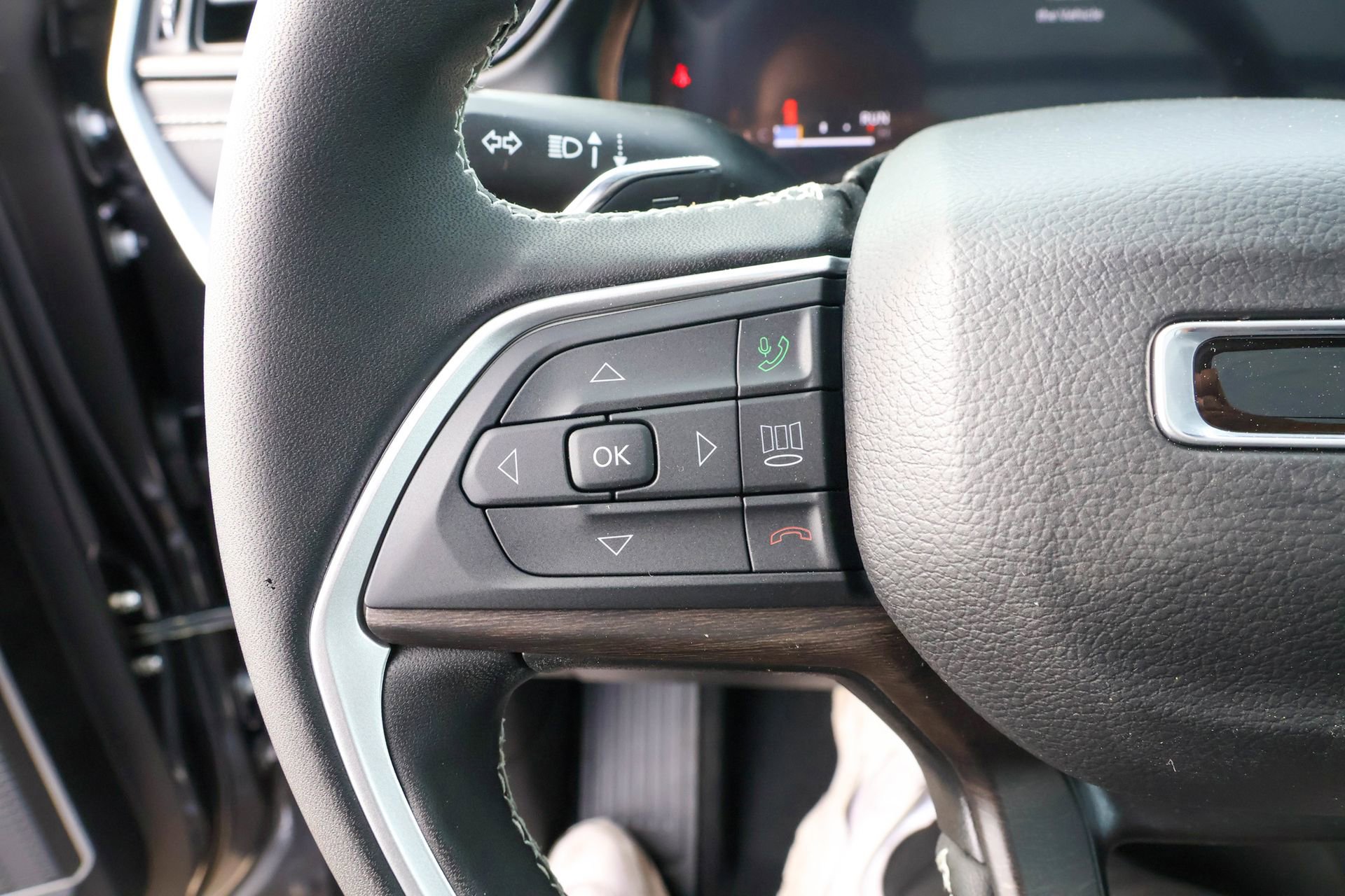 New 2026 Jeep Grand Cherokee Limited image 26