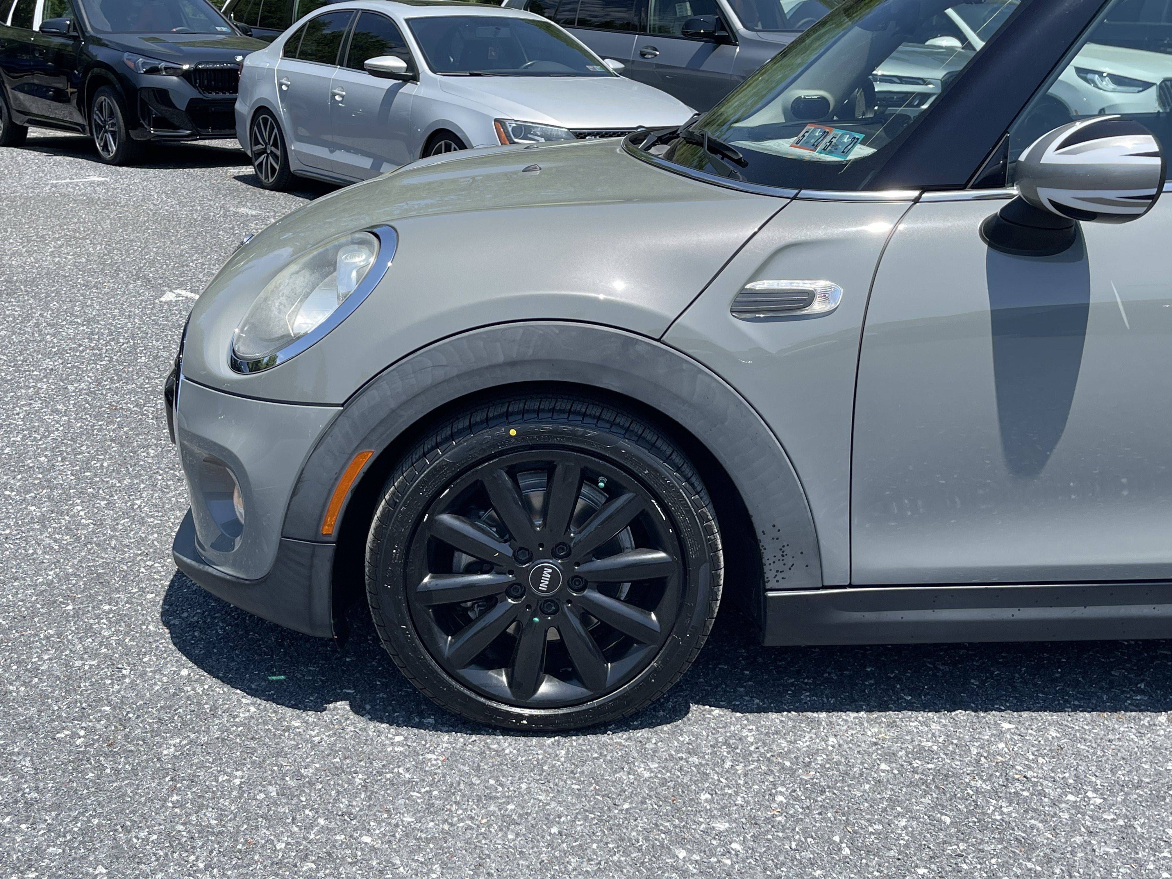 Used 2017 MINI Cooper 2-Door Hardtop FWD image 4