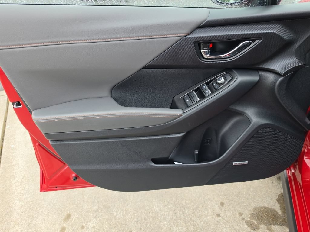 Used 2024 Subaru Crosstrek 2.5i Limited AWD/4WD image 24