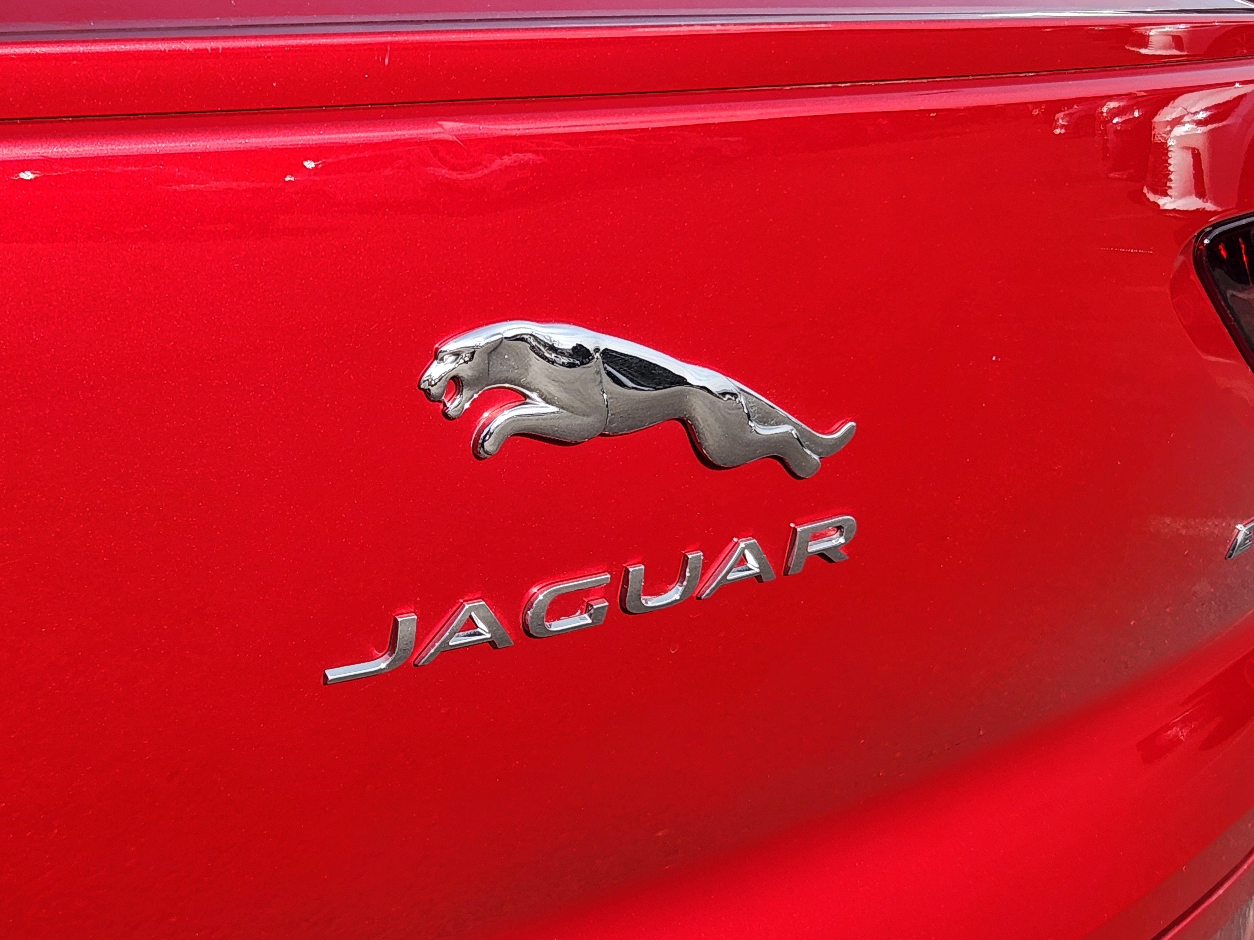 Used 2020 Jaguar I-PACE SE image 20