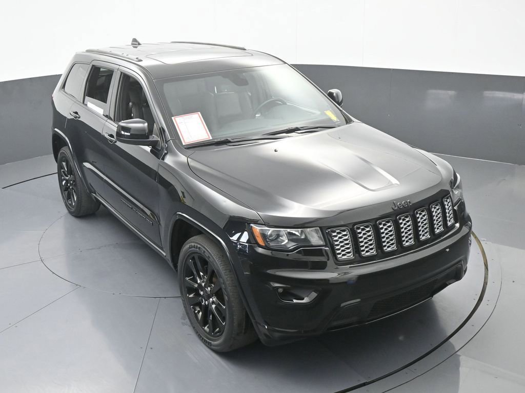 Used 2020 Jeep Grand Cherokee Altitude image 55