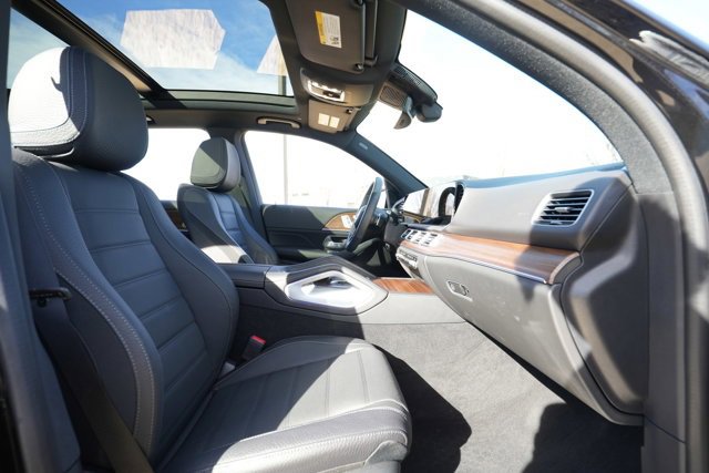 Certified 2025 Mercedes-Benz GLE 580 4MATIC image 41
