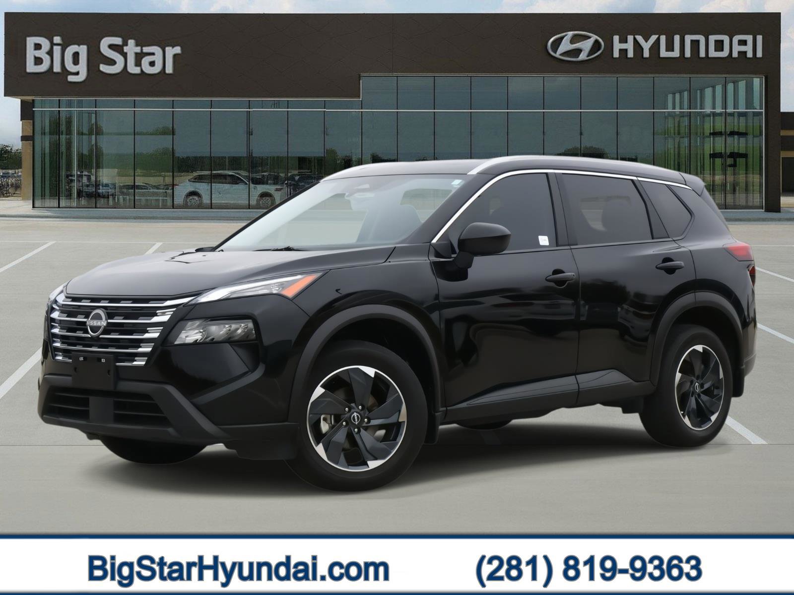 Used 2025 Nissan Rogue SV w/ SV Premium Package image 1