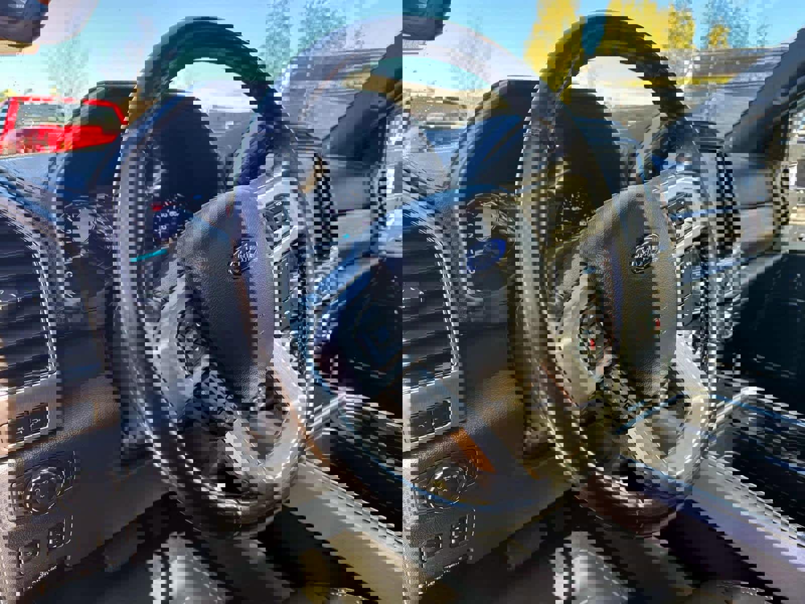 Used 2022 Ford F350 Platinum image 18