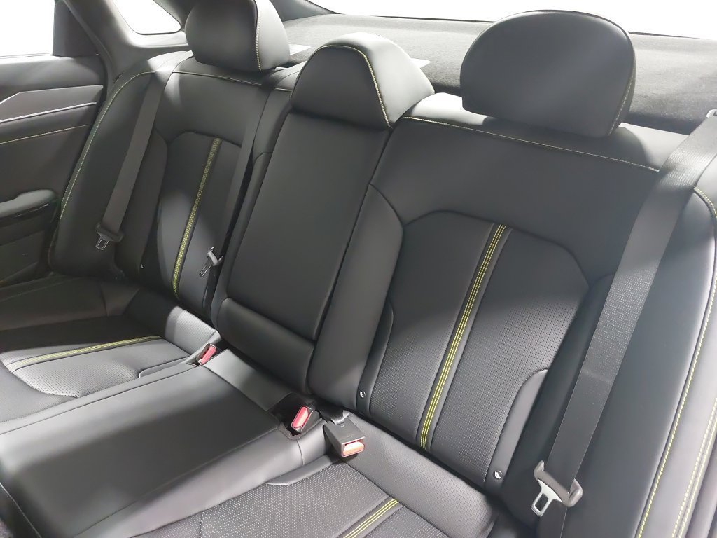 Used 2026 Kia K5 GT FWD image 13