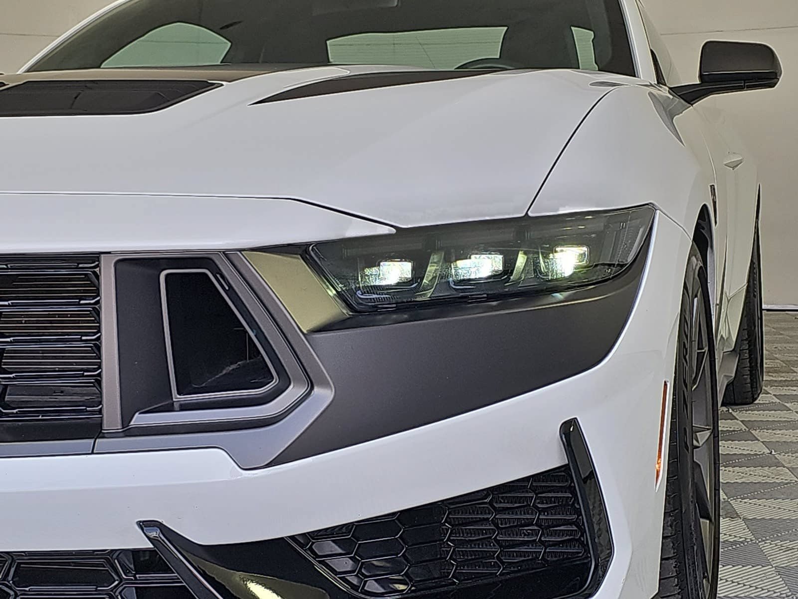 Used 2024 Ford Mustang Dark Horse RWD image 29