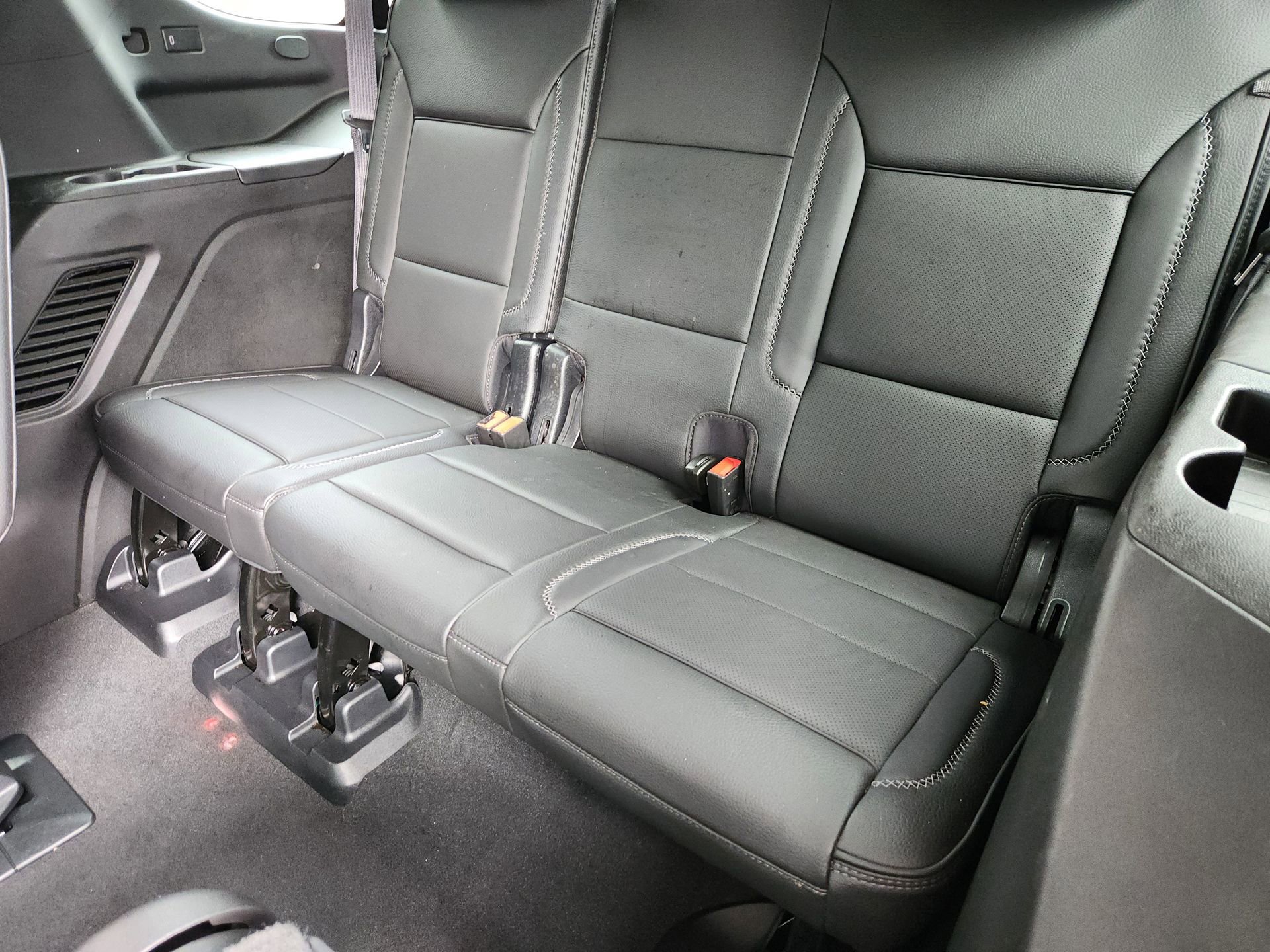 Used 2022 GMC Yukon Denali image 31