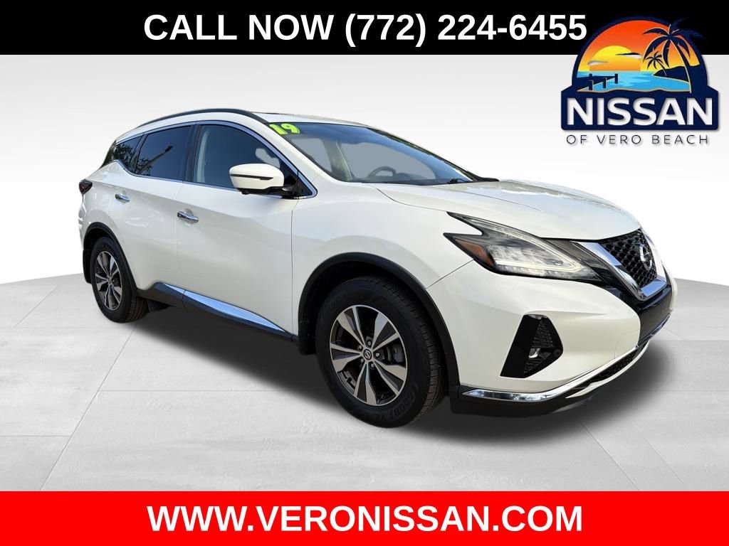 Used 2019 Nissan Murano SV w/ Premium Package image 1