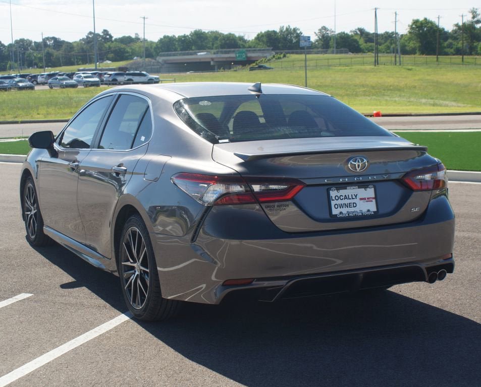 Used 2023 Toyota Camry SE w/ Audio Upgrade Package FWD image 15