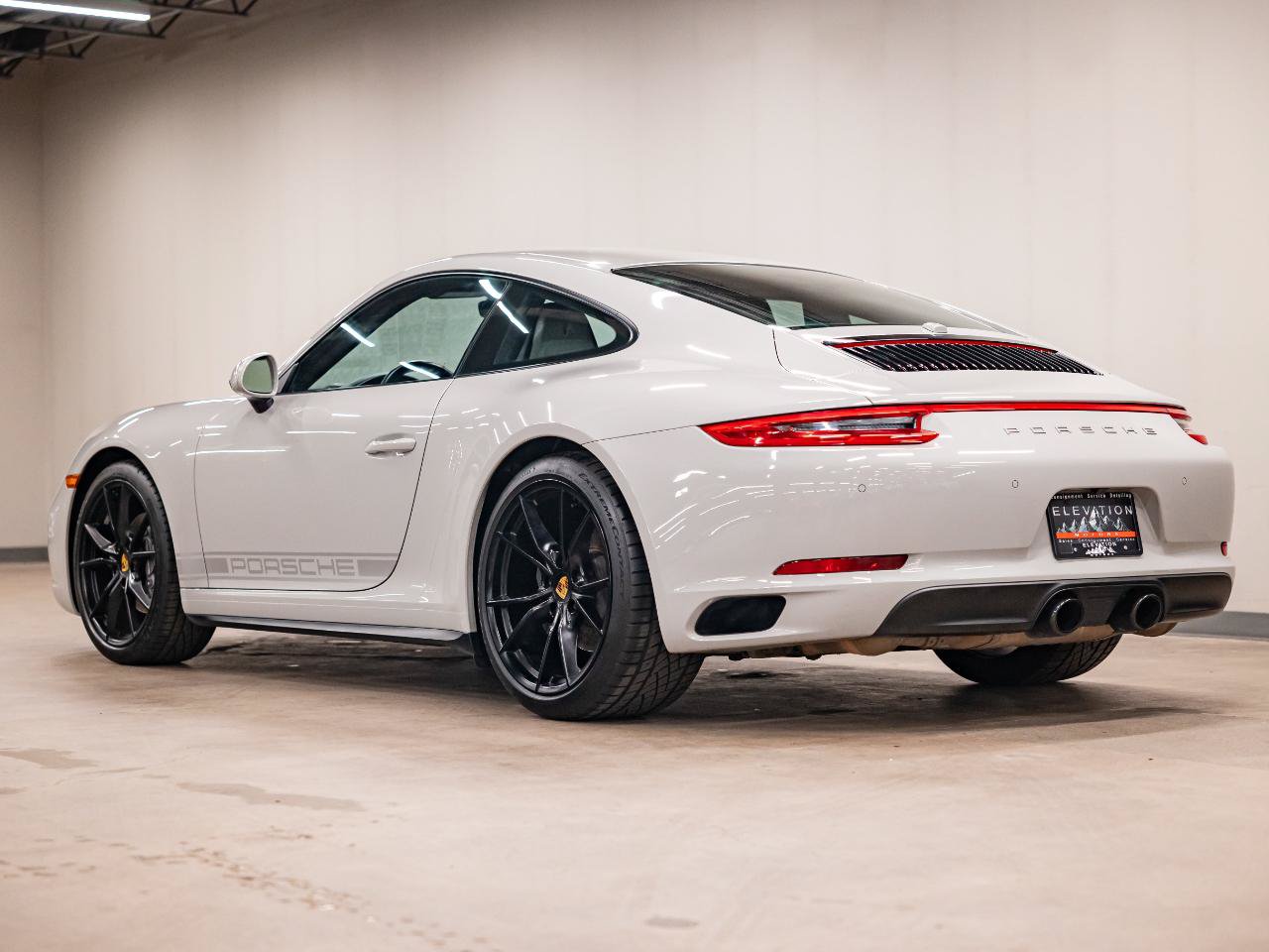 Used 2019 Porsche 911 Carrera 4 AWD/4WD image 30