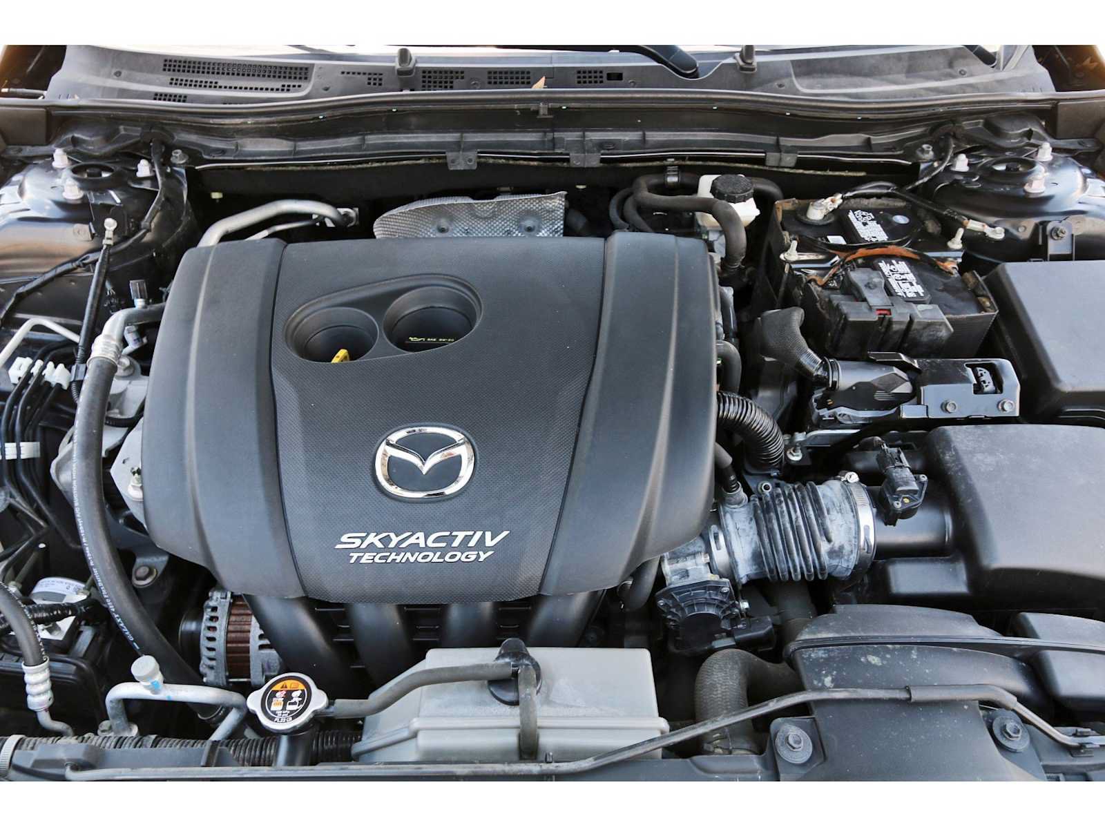 Used 2018 MAZDA MAZDA3 Grand Touring w/ Premium Equipment Package FWD image 31