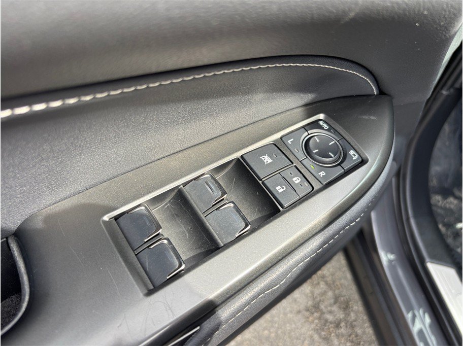 Used 2022 Lexus NX 250 FWD w/ Towing Package (2000 Lbs) image 20