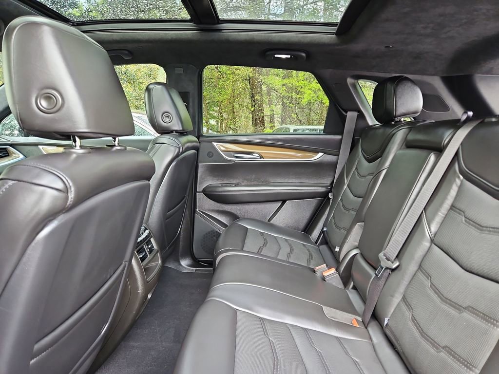 Used 2019 Cadillac XT5 Platinum image 29