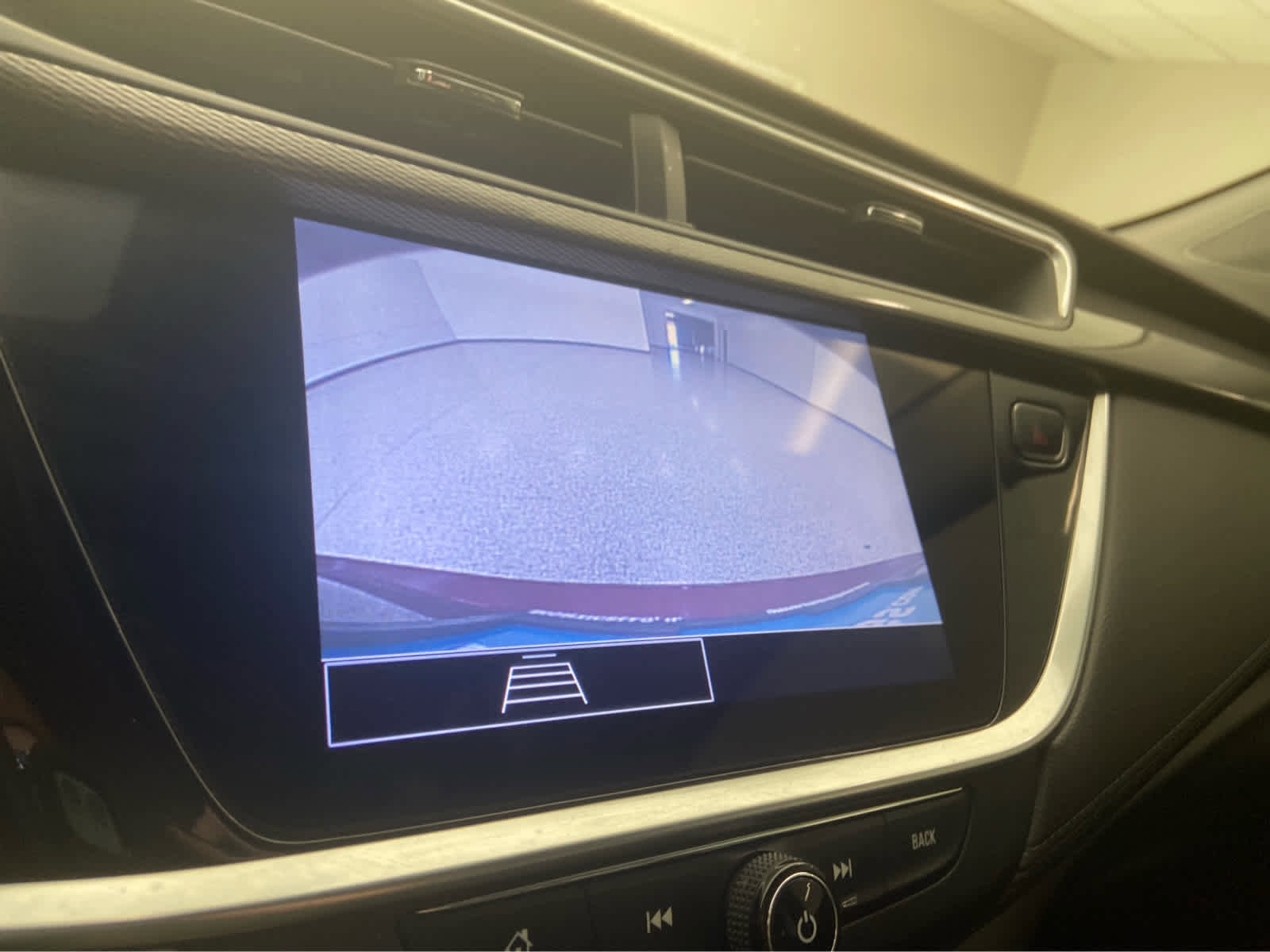 Used 2022 Buick Encore GX Select w/ Sport Touring Package image 28