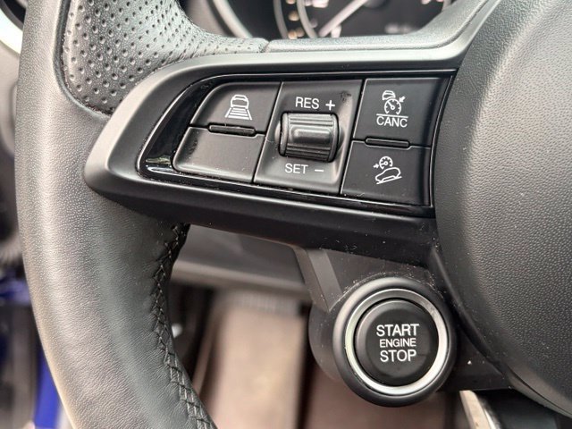 Used 2023 Alfa Romeo Stelvio Ti AWD/4WD image 24