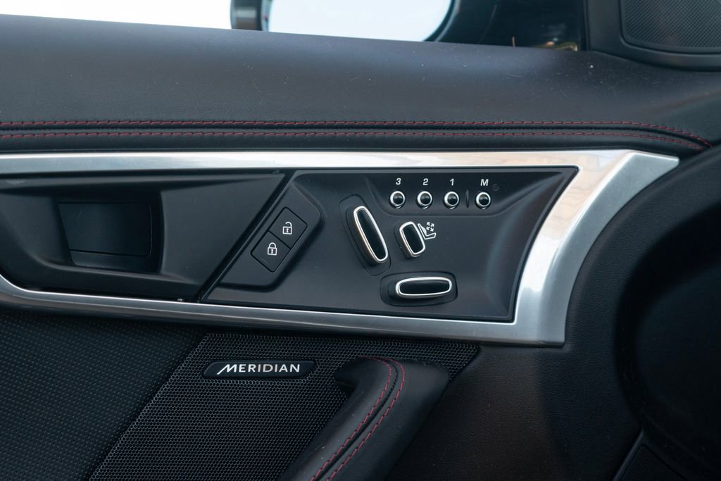 Used 2021 Jaguar F-TYPE Convertible image 24