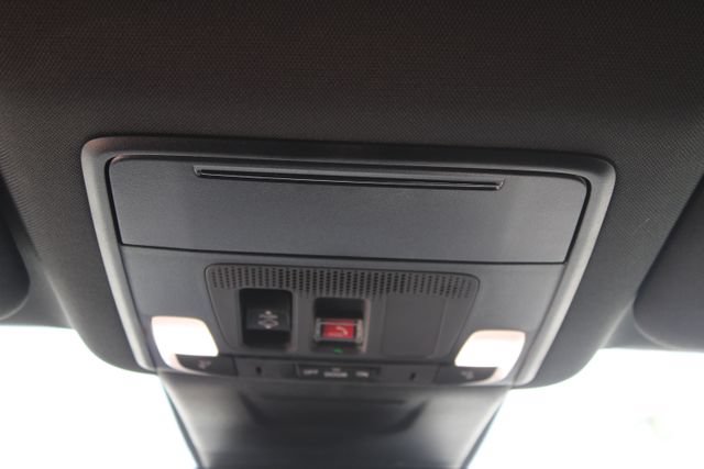 Used 2026 Honda CR-V Sport-L image 17