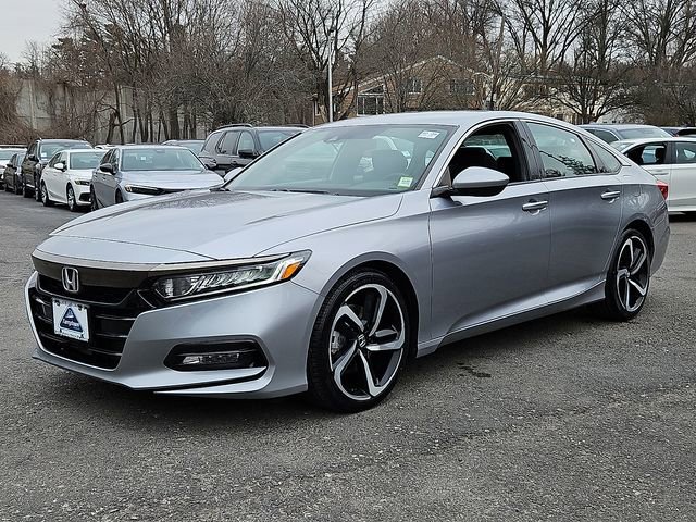 Certified 2018 Honda Accord Sport image 3