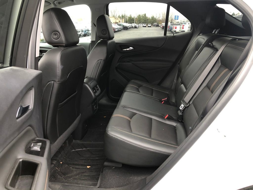 Used 2022 Chevrolet Equinox Premier image 26