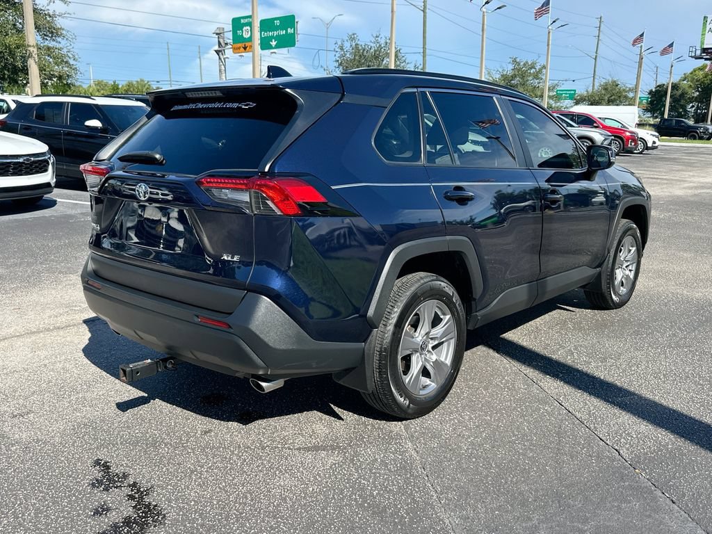 Used 2025 Toyota RAV4 XLE w/ Convenience Package FWD image 5