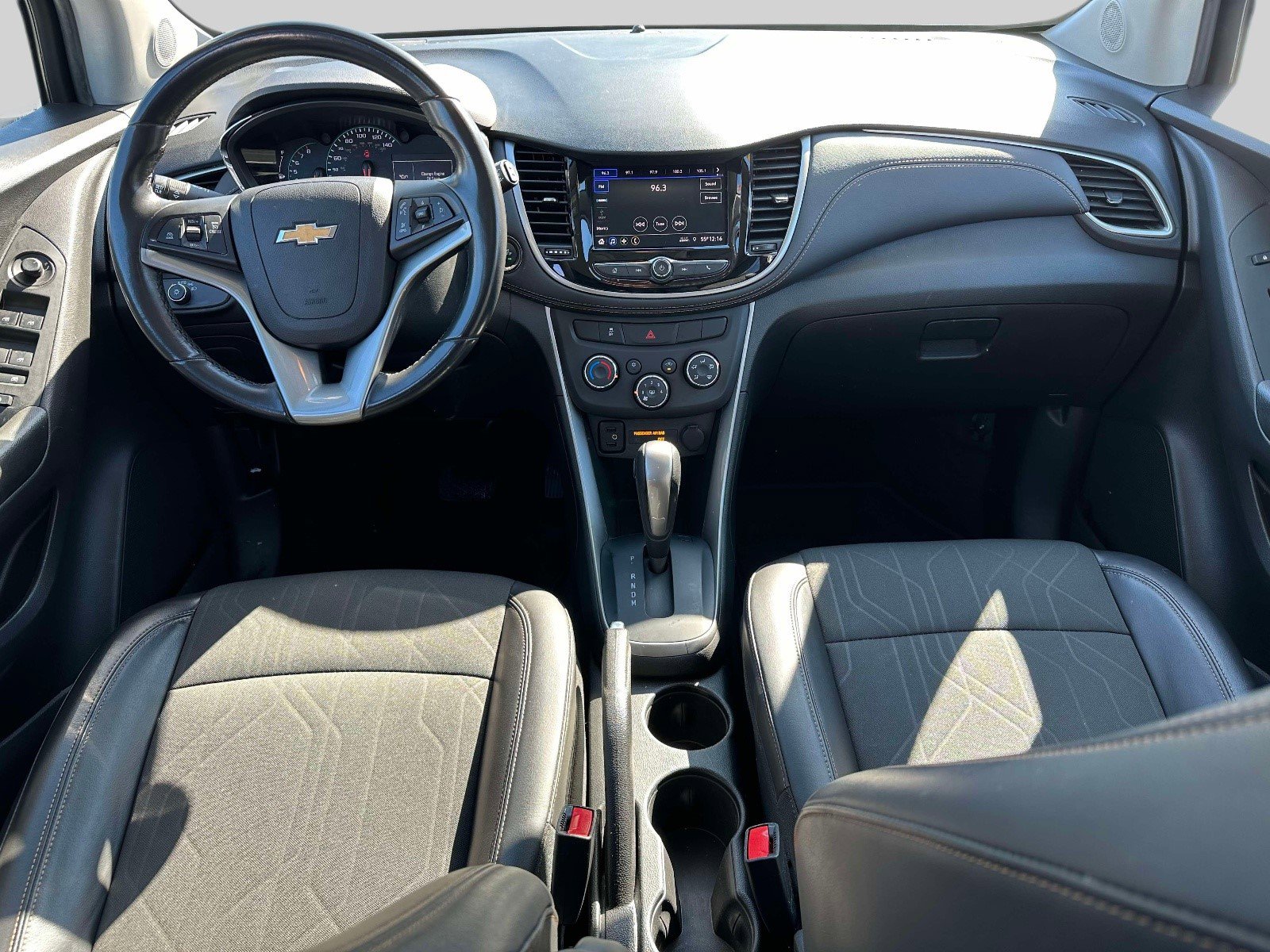 Certified 2022 Chevrolet Trax LT w/ LT Convenience Package image 10