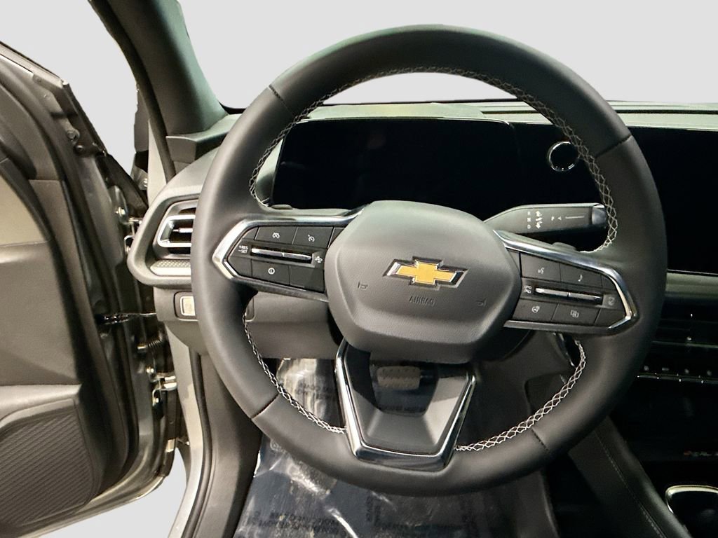 New 2026 Chevrolet Traverse LT w/ Driver Confidence Package image 11