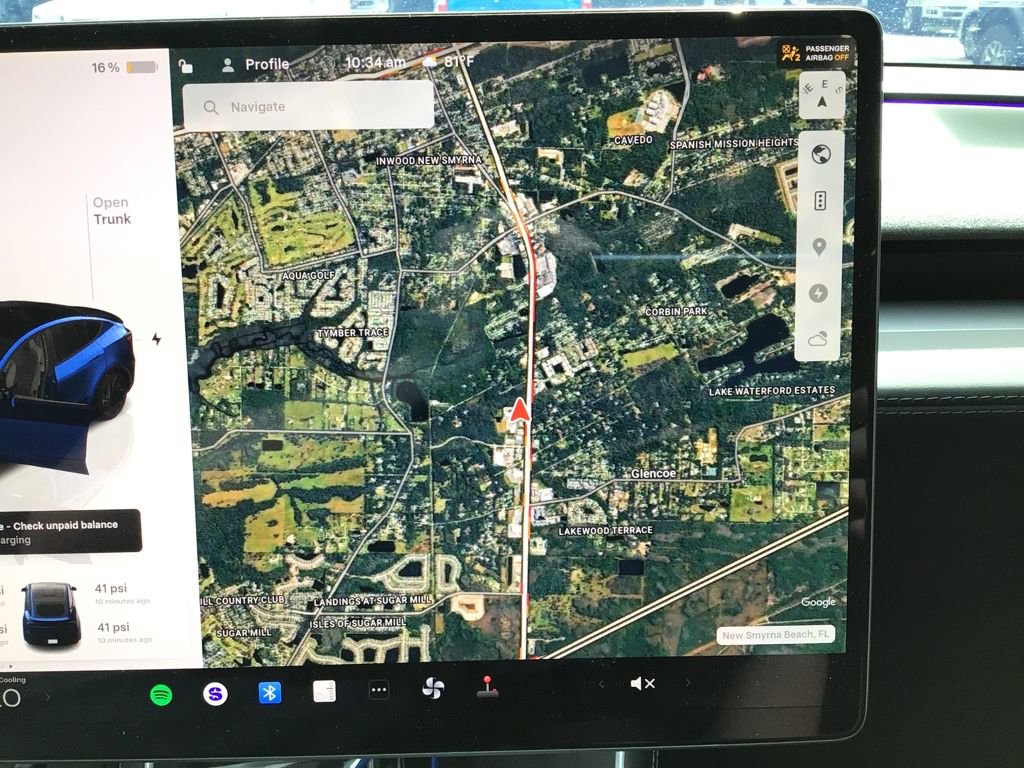 Used 2026 Tesla Model Y 2WD image 24