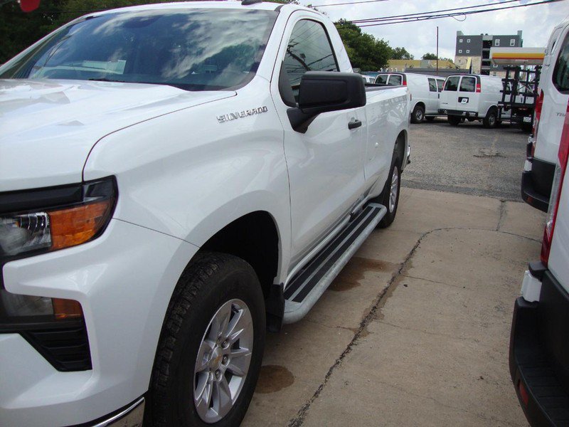 Used 2025 Chevrolet Silverado 1500 W/T RWD image 3