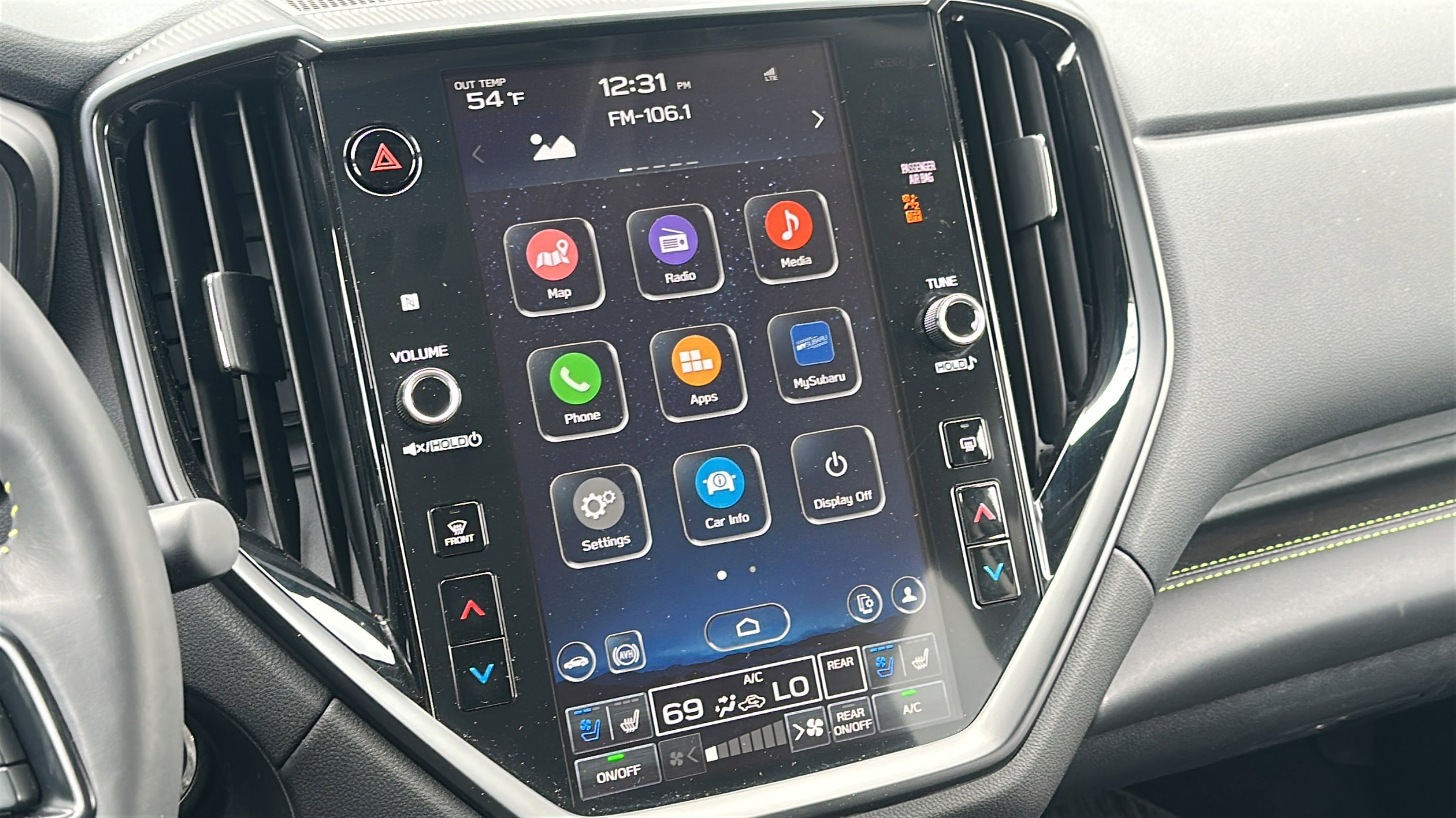 Certified 2025 Subaru Ascent Bronze Edition image 18