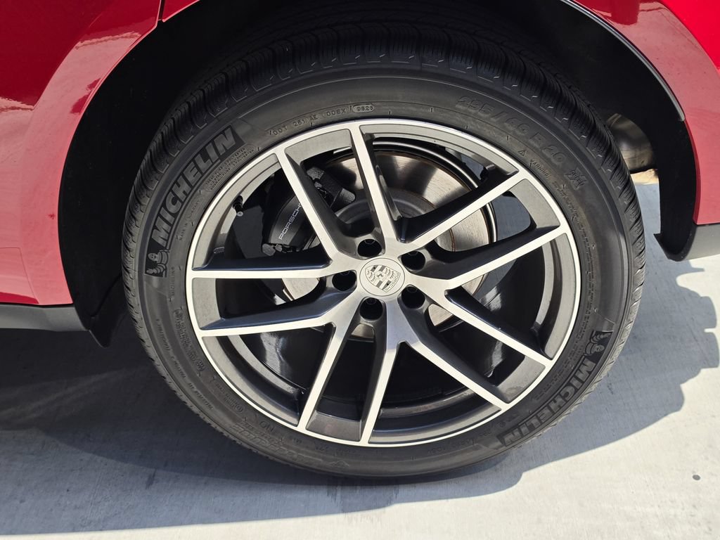 New 2026 Porsche Macan AWD/4WD image 34