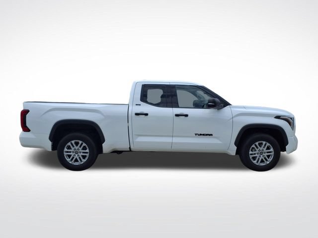 Used 2022 Toyota Tundra SR5 w/ SR5 Convenience Package RWD image 28