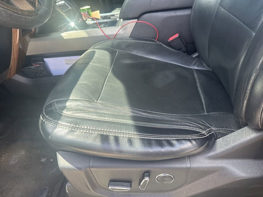 Used 2016 Ford F150 Lariat w/ Equipment Group 502A Luxury image 18