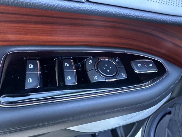 Certified 2024 Lincoln Navigator L Reserve image 12