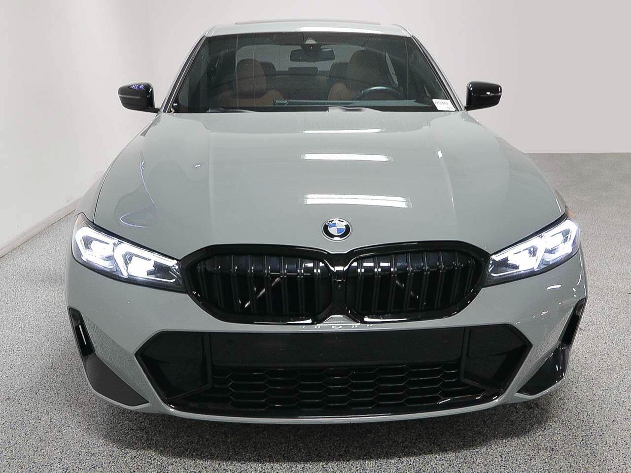 Used 2024 BMW 330i Sedan w/ M Sport Package RWD image 3