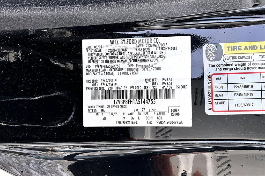 Used 2010 Ford Mustang GT image 27