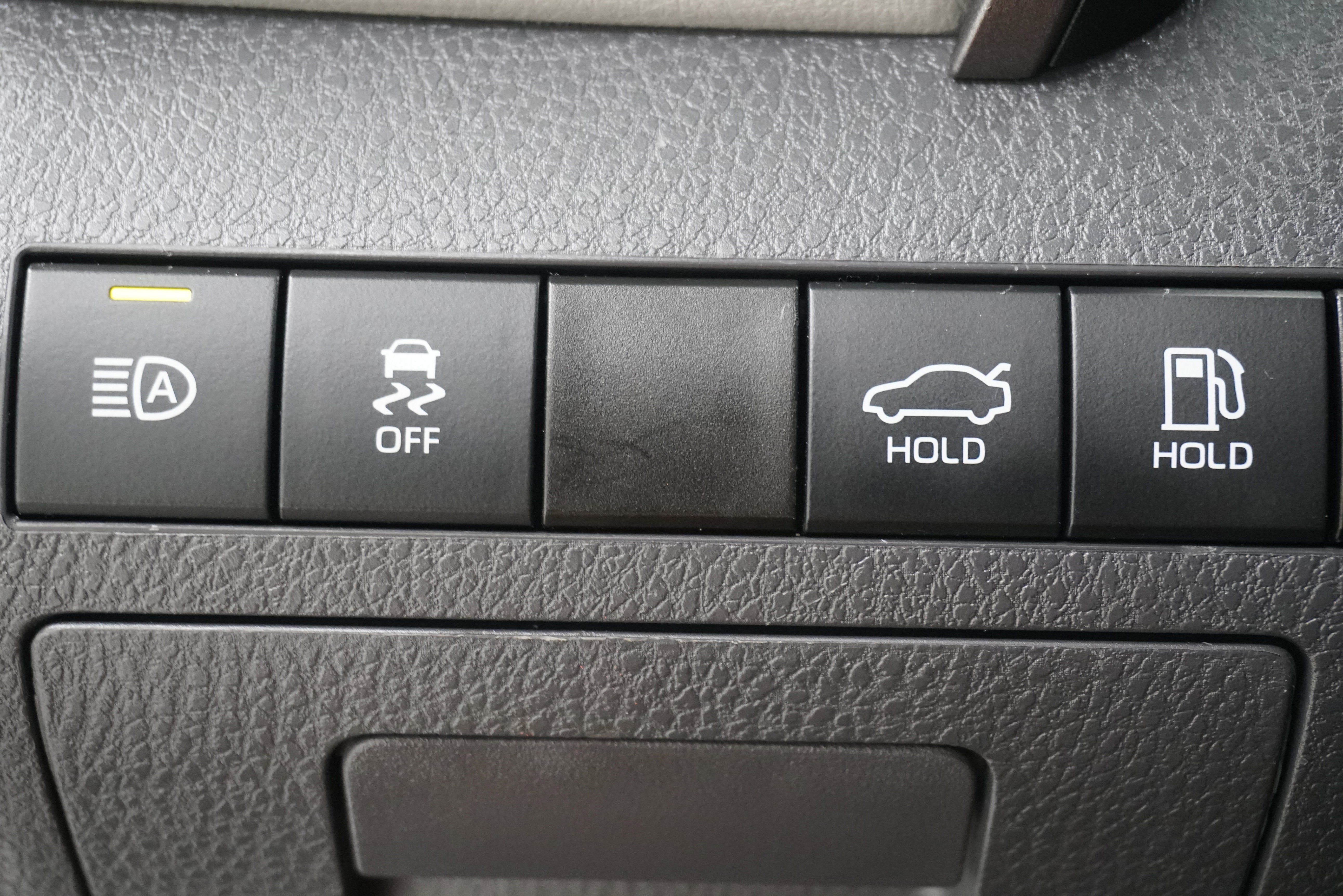 Used 2023 Toyota Camry LE FWD image 21