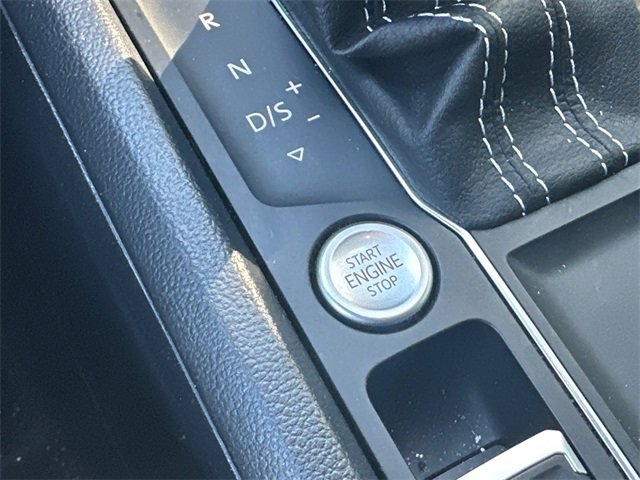 Used 2023 Volkswagen Atlas SE w/ Panoramic Sunroof Package image 25