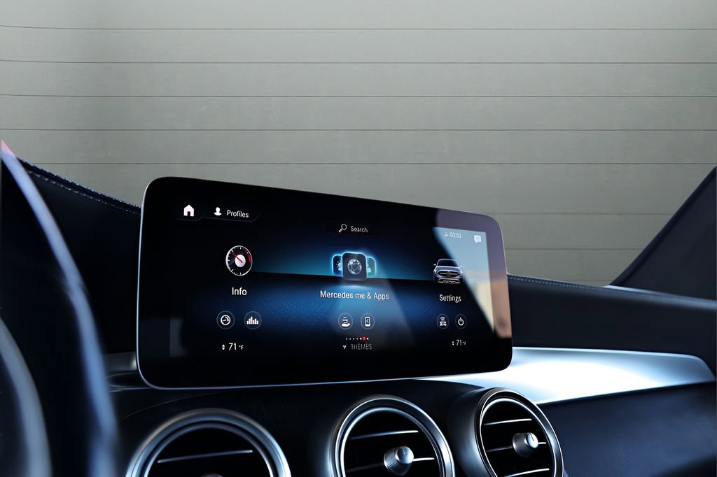 Used 2022 Mercedes-Benz GLC 300 4MATIC Coupe image 20