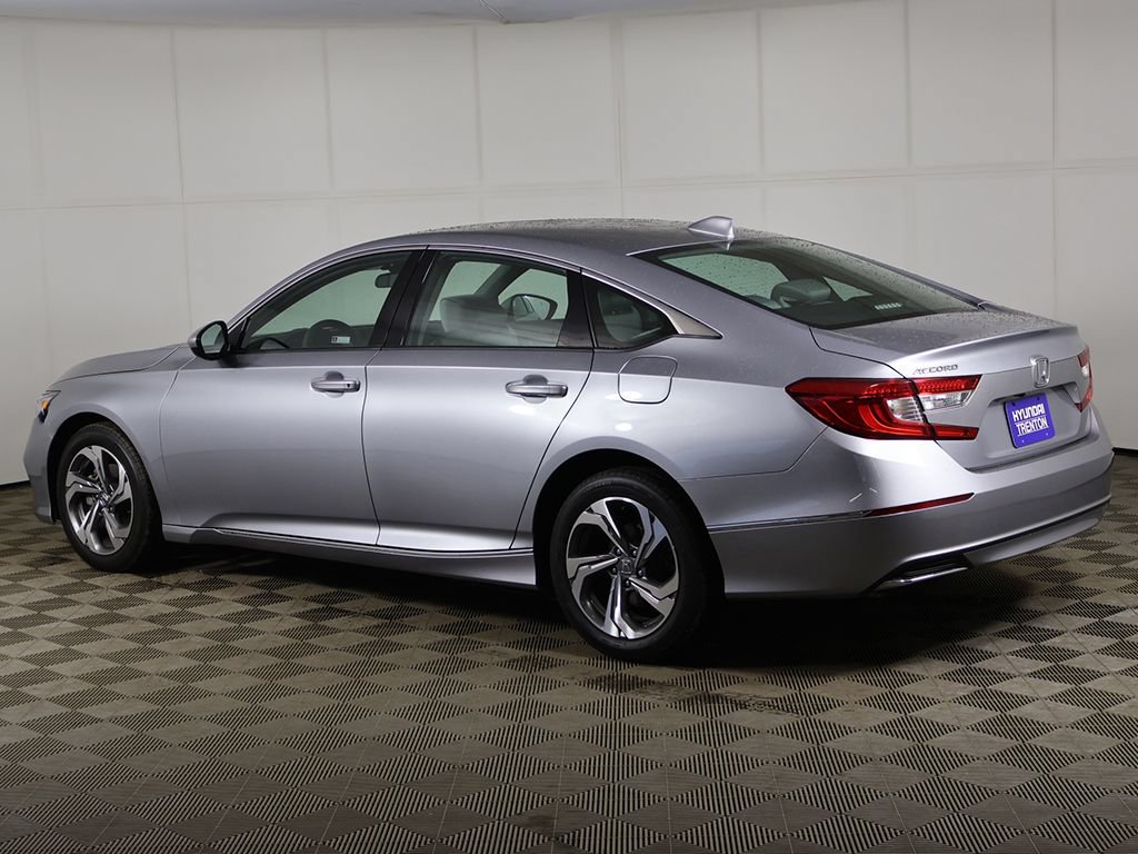 Used 2020 Honda Accord EX image 9