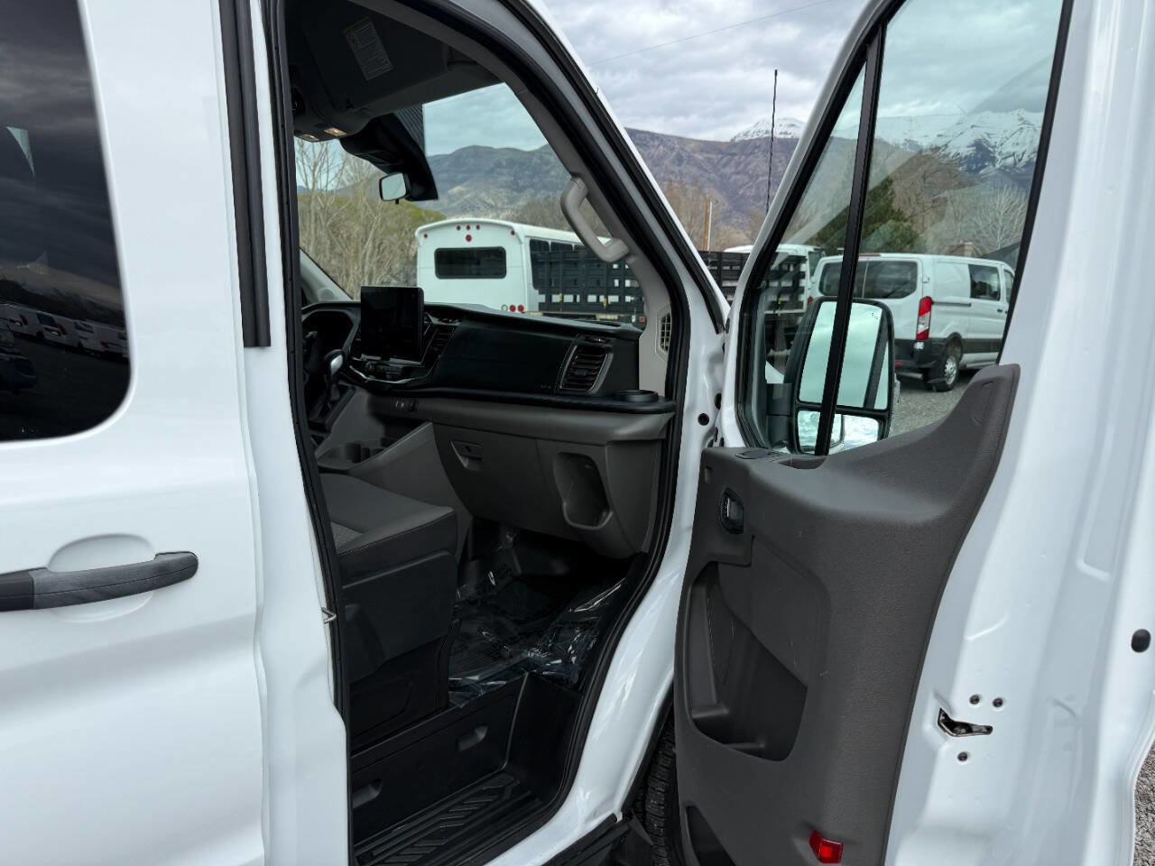 Used 2024 Ford Transit 350 XLT AWD/4WD image 18