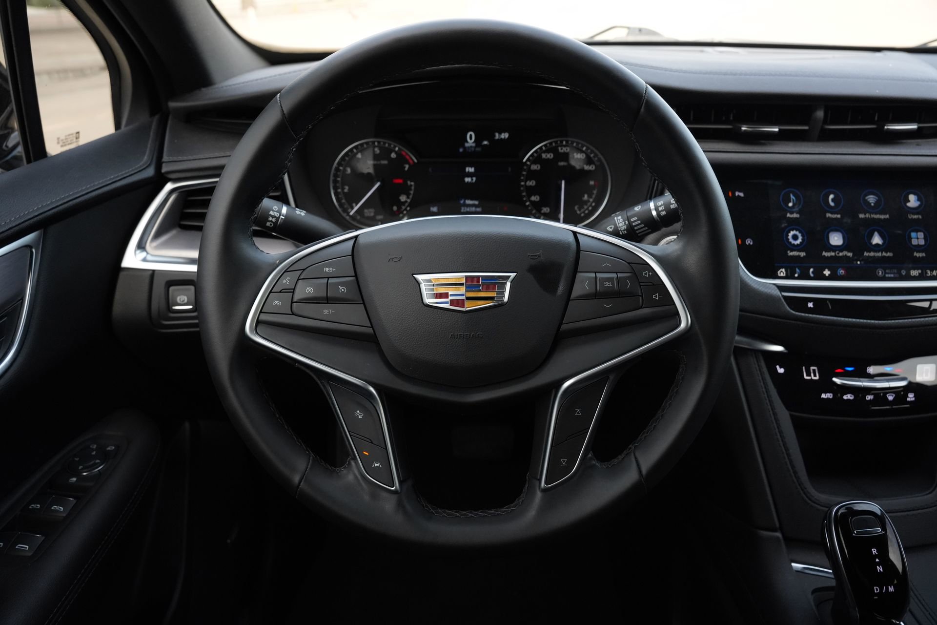 Certified 2024 Cadillac XT5 Luxury image 10