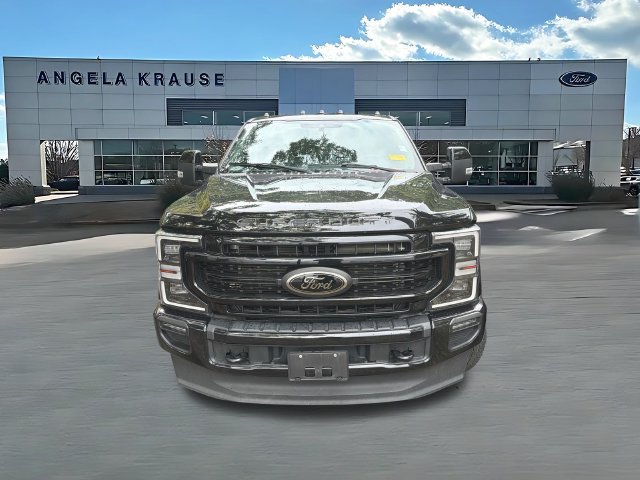 Used 2022 Ford F250 Lariat w/ Black Appearance Package AWD/4WD image 2