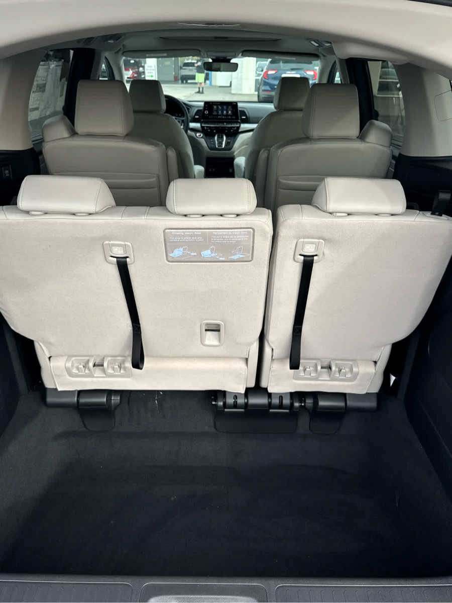 New 2027 Honda Odyssey EX-L image 36