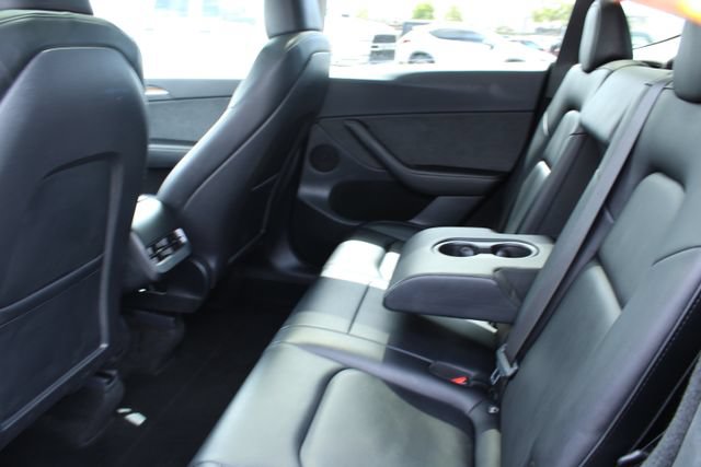 Used 2024 Tesla Model Y Performance AWD/4WD image 33
