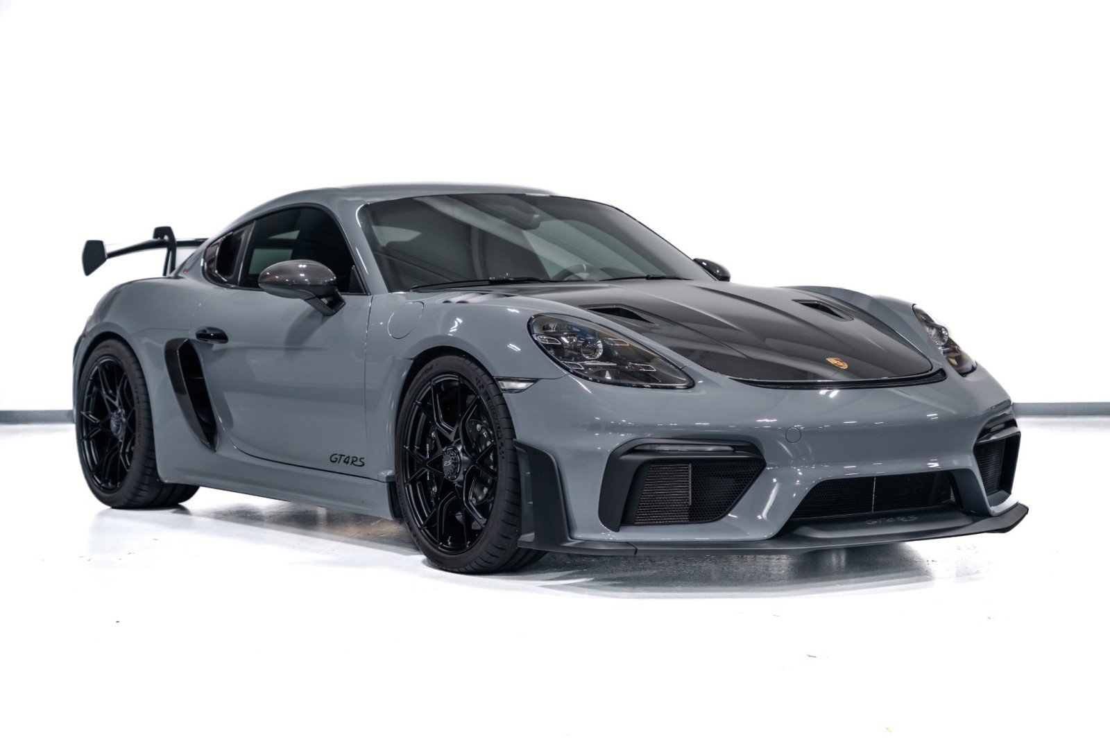 Used 2025 Porsche 718 Cayman GT4 RS image 2