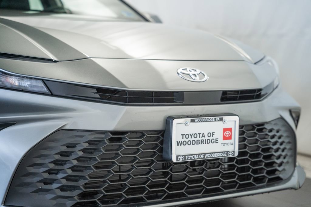New 2026 Toyota Camry SE FWD image 11