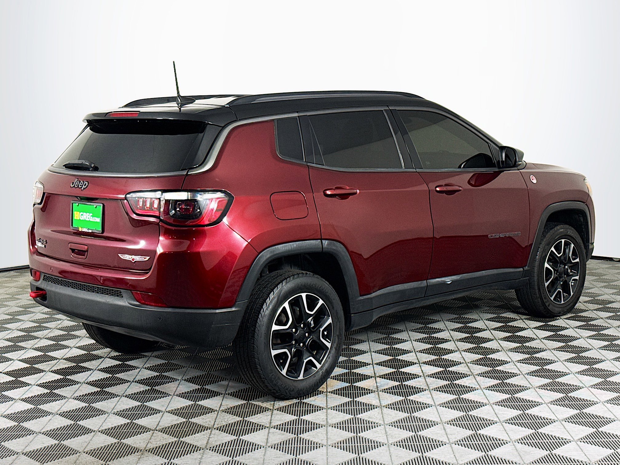 Used 2021 Jeep Compass Trailhawk AWD/4WD image 10