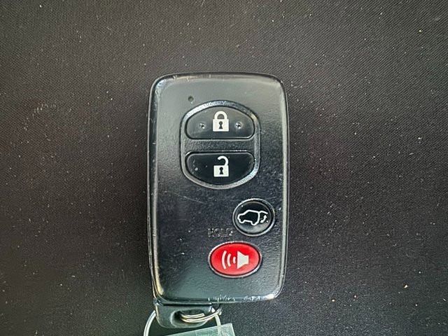 Used 2012 Toyota Highlander Limited image 38