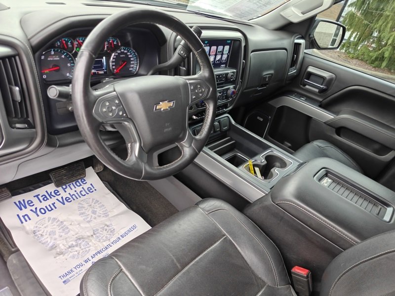 Used 2017 Chevrolet Silverado 1500 LTZ Z71 w/ LTZ Plus Package image 16
