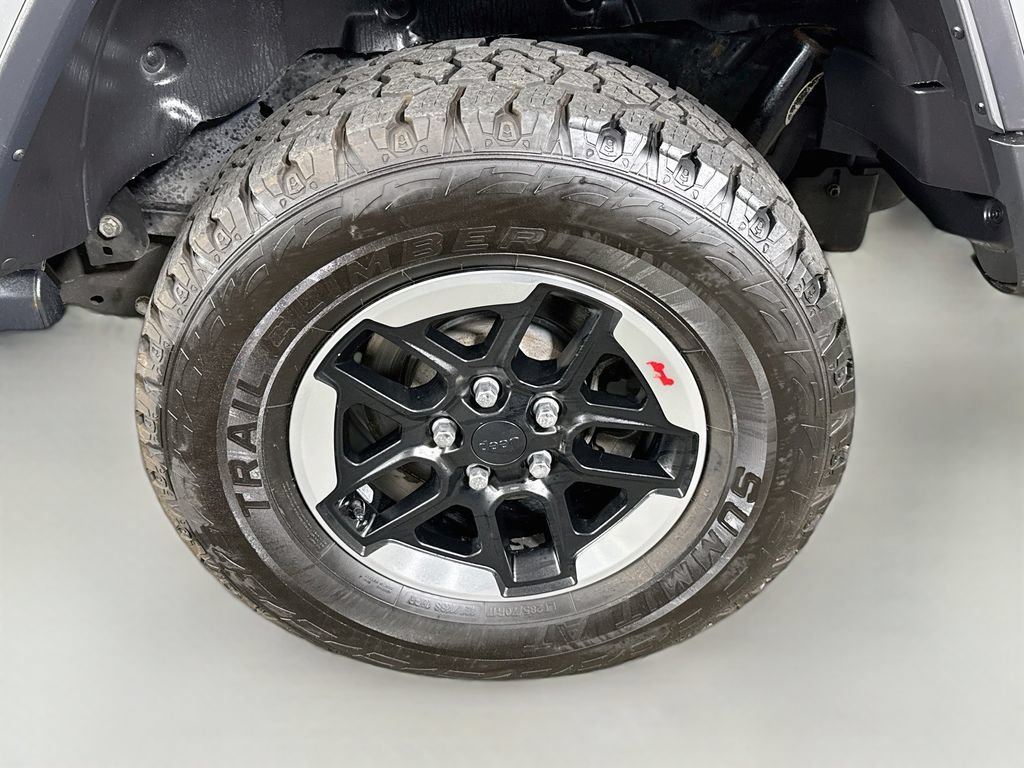 Used 2022 Jeep Wrangler Unlimited Rubicon w/ Steel Bumper Group AWD/4WD image 32